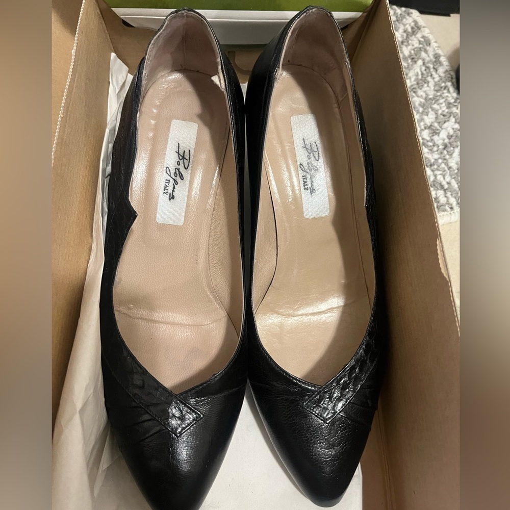 Black heels made in Italy